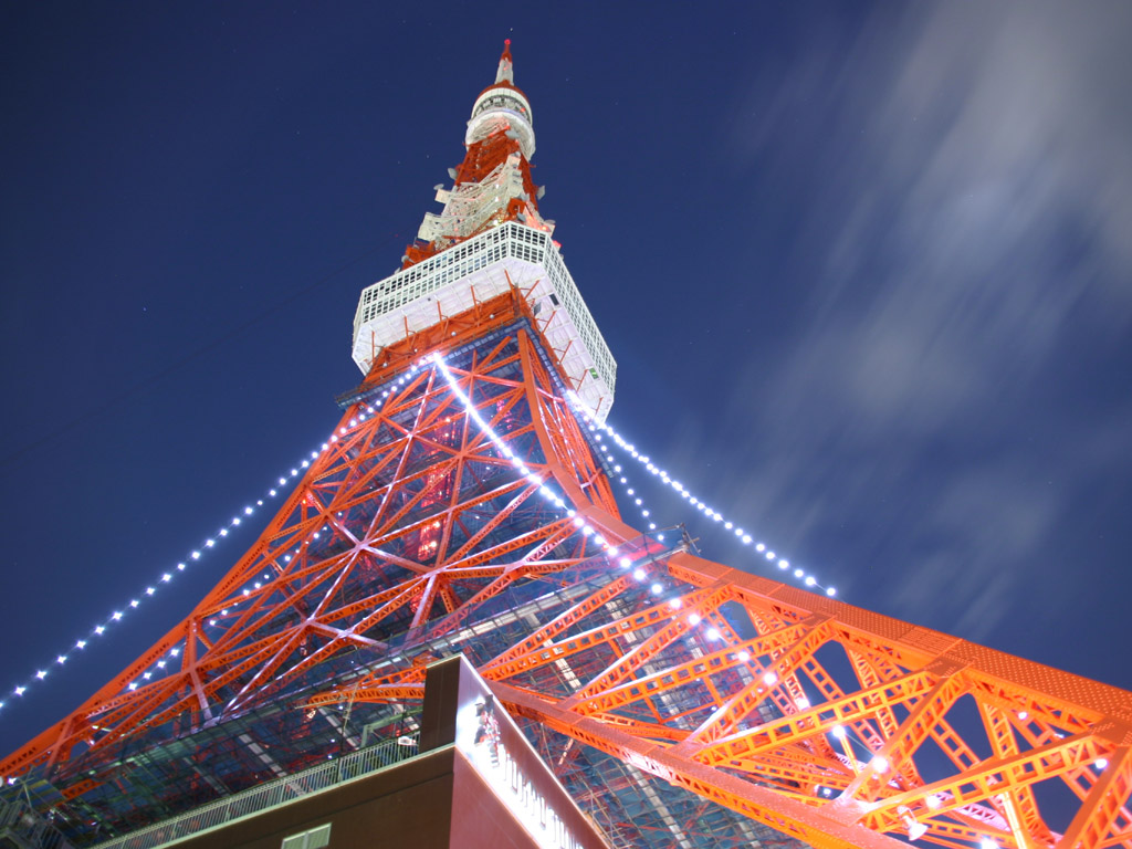 不思議な東京タワー 写真素材無料壁紙